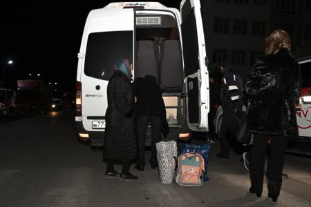 Laçına, Hadrut və Qırmızı Bazar qəsəbələrinə, Xıdırlı kəndinə köç karvanları yola salınıb Laçına, Hadrut və Qırmızı Bazar qəsəbələrinə, Xıdırlı kəndinə köç karvanları yola salınıb