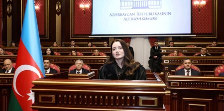 Ali Məhkəmədə yeni hakimlərin andiçmə mərasimi keçirilib