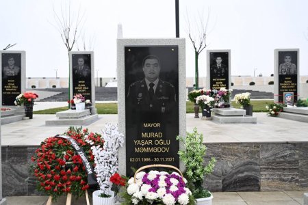 Şəhid general-mayor Polad Həşimov və mayor Murad Məmmədovun xatirəsi anılıb