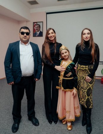 Arzu Əliyeva və Alyona Əliyeva həssas əhali qruplarının sığınacağına baş çəkdi