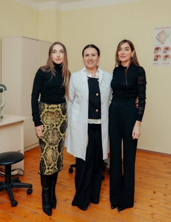 Arzu Əliyeva və Alyona Əliyeva həssas əhali qruplarının sığınacağına baş çəkdi