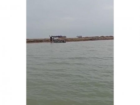 Xəzər dənizində köməksiz qalan 4 balıqçı xilas edilib