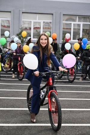 Leyla Əliyeva və Alena Əliyeva Gəncədə STEAM mərkəzində olublar