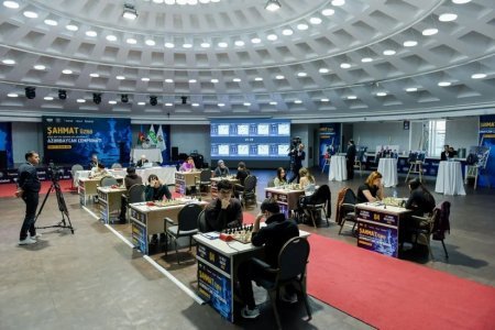 Azərbaycan çempionatı: Üç şahmatçı yarımfinala yüksəlib Azərbaycan çempionatı: Üç şahmatçı yarımfinala yüksəlib