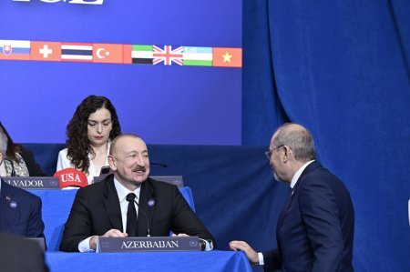 Vaşinqtonda Sülh Şurasının ilk iclası keçirilir Vaşinqtonda Sülh Şurasının ilk iclası keçirilir