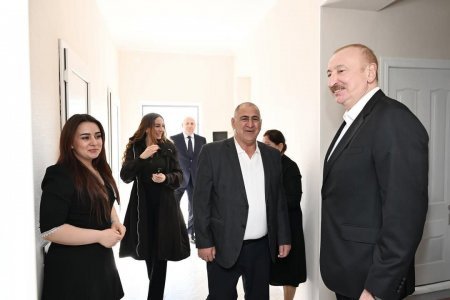 Prezident İlham Əliyev və Birinci Xanım Xocavənd kəndində aparılan işlərlə tanış olublar