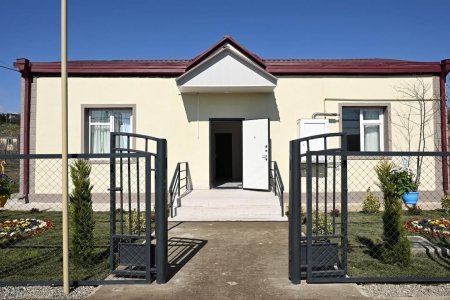 Prezident İlham Əliyev və Birinci Xanım Xocavənd kəndində aparılan işlərlə tanış olublar