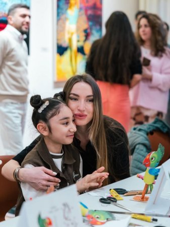 Alyona Əliyeva “Nine Senses”də uşaqların qatıldığı tədbirdən görüntülər paylaşdı Alyona Əliyeva “Nine Senses”də uşaqların qatıldığı tədbirdən görüntülər paylaşdı