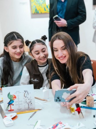 Alyona Əliyeva “Nine Senses”də uşaqların qatıldığı tədbirdən görüntülər paylaşdı Alyona Əliyeva “Nine Senses”də uşaqların qatıldığı tədbirdən görüntülər paylaşdı