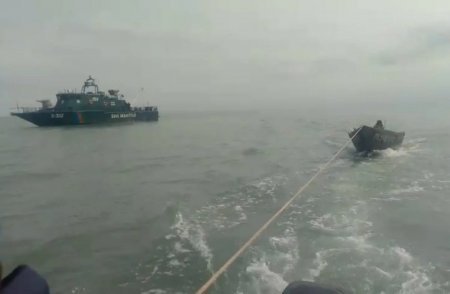 Xəzər dənizində köməksiz vəziyyətdə qalan 2 balıqçı xilas edilib Xəzər dənizində köməksiz vəziyyətdə qalan 2 balıqçı xilas edilib