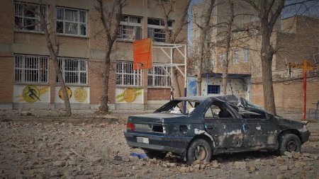 İsrail Urmiyada qızlar məktəbini vurub İsrail Urmiyada qızlar məktəbini vurub