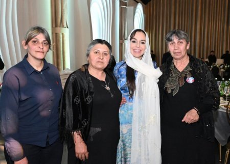 Heydər Əliyev Fondunun dəstəyi ilə şəhid anaları üçün iftar süfrəsi təşkil olunub