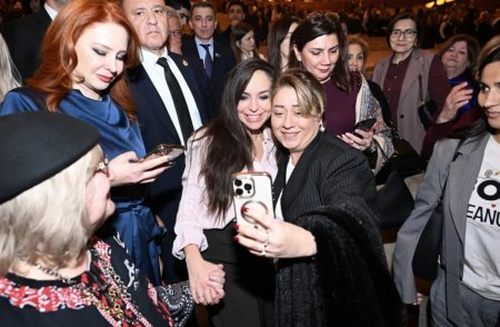 Heydər Əliyev Sarayında Hüseyn Cavidin xatirəsinə musiqili tamaşa nümayiş olunub