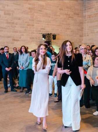 Daş Salnamə Muzeyində “Çərçivədən kənar” inklüziv incəsənət sərgisi açılıb