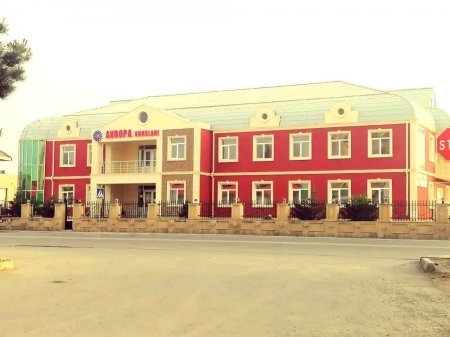 Hacıqabulda təhsilin inkişafına töhfə verən nümunəvi rəhbər Hacıqabulda təhsilin inkişafına töhfə verən nümunəvi rəhbər