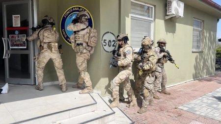 Azərbaycan desantları beynəlxalq təlimdə şərti terrorçunu zərərsizləşdirib