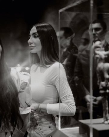 Arzu Əliyeva Şəkidən paylaşım edib