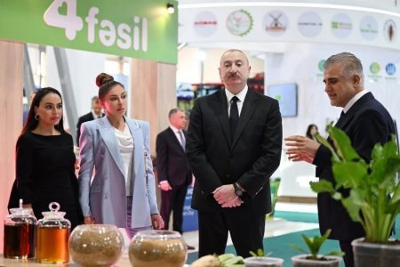 Prezident İlham Əliyev “Caspian Agro Week” və “InterFood Azerbaijan” sərgiləri ilə tanış olub