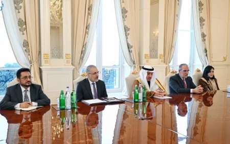 İlham Əliyev İslam İnkişaf Bankı Qrupunun sədrini qəbul edib