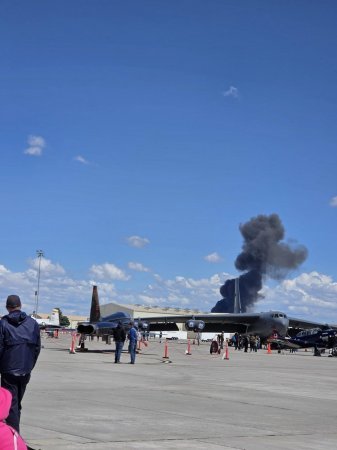 ABŞ hərbi bazasında aviaşou zamanı iki “EA-18G” təyyarəsi havada toqquşdu – ekipaj katapult etdi