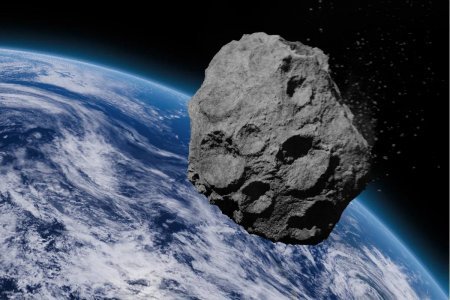 Nəhəng asteroid Yerə rekord yaxın məsafədən keçdi Nəhəng asteroid Yerə rekord yaxın məsafədən keçdi