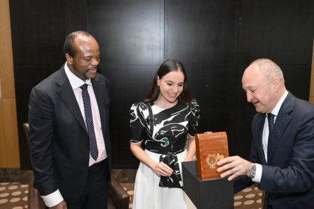 Leyla Əliyeva Esvatini Kralı ilə görüşüb