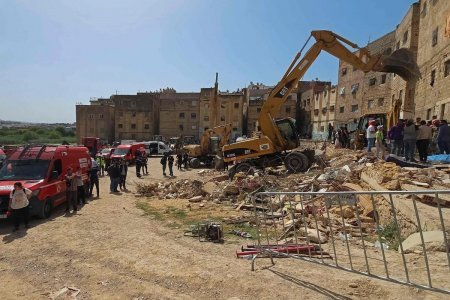 Fəs şəhərində yaşayış binası uçub: ölənlər var
