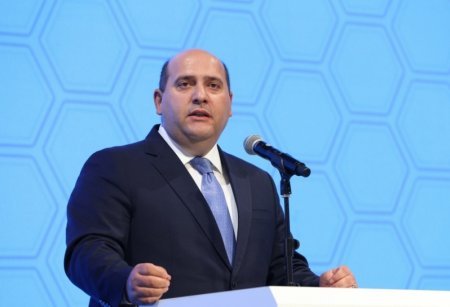 Emin Hüseynov: “Füzuli tamamilə yer üzündən silinmişdi” Emin Hüseynov: “Füzuli tamamilə yer üzündən silinmişdi”