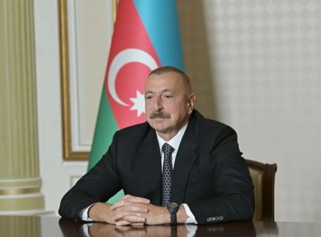 Prezident: “Azərbaycan Qarabağ və Şərqi Zəngəzurda 9 şəhəri sıfırdan bərpa edir” Prezident: “Azərbaycan Qarabağ və Şərqi Zəngəzurda 9 şəhəri sıfırdan bərpa edir”