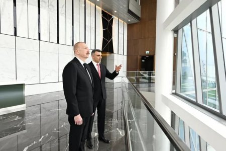 Prezident İlham Əliyev Mərkəzi Bankın yeni inzibati binasının açılışında iştirak edib