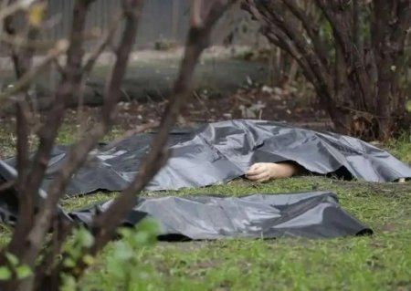 Cəlilabadda qadın qətlə yetirildi – şübhəli şəxs hadisə yerindən qaçıb Cəlilabadda qadın qətlə yetirildi – şübhəli şəxs hadisə yerindən qaçıb