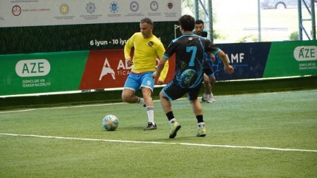 "Sağlam həmkar" minifutbol turnirinə start verilib "Sağlam həmkar" minifutbol turnirinə start verilib