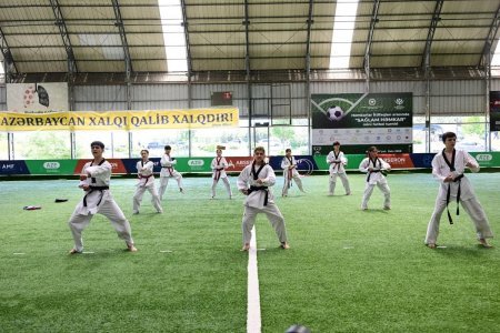 "Sağlam həmkar" minifutbol turnirinə start verilib "Sağlam həmkar" minifutbol turnirinə start verilib