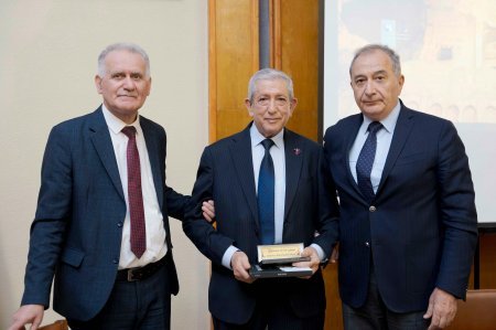 "Xocalı harayı" kitabının təqdimat mərasimi keçirilib! "Xocalı harayı" kitabının təqdimat mərasimi keçirilib!