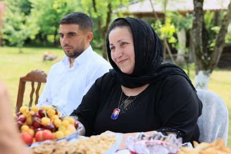 Anar Ələkbərov şəhid Nail İbrahimlinin ailəsini ziyarət edib Anar Ələkbərov şəhid Nail İbrahimlinin ailəsini ziyarət edib
