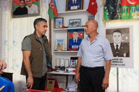 Anar Ələkbərov şəhid Nail İbrahimlinin ailəsini ziyarət edib Anar Ələkbərov şəhid Nail İbrahimlinin ailəsini ziyarət edib