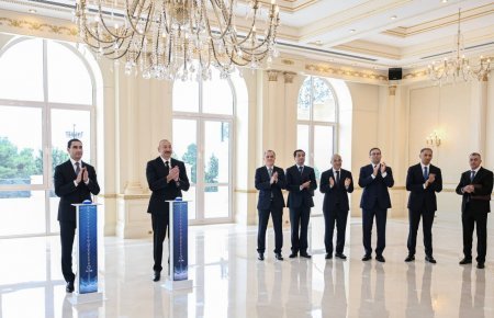 Azərbaycan Türkmənistana tanker hədiyyə edib