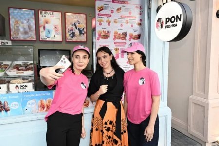 Leyla Əliyeva və Arzu Əliyeva “CandyFest” yay festivalını ziyarət ediblər
