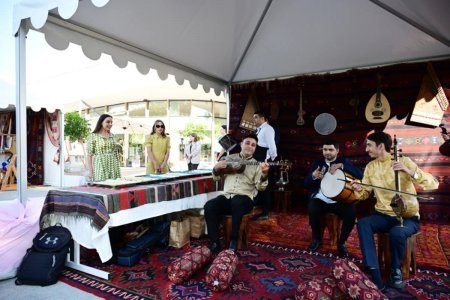 Leyla Əliyevanın təşəbbüsü ilə müəllimlərə həsr olunan Xeyirxahlıq Festivalı keçirilib