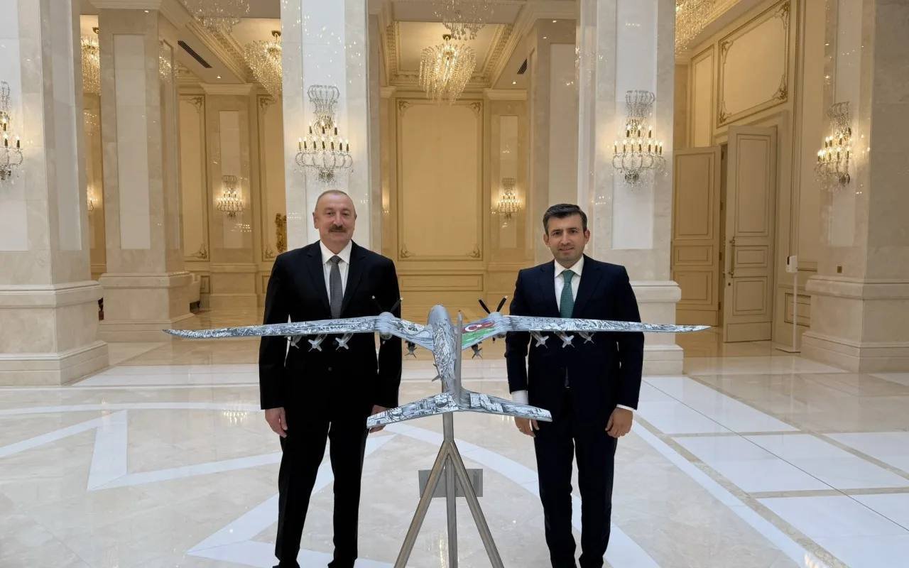 İlham Əliyev Səlcuq Bayraktarı qəbul edib İlham Əliyev Səlcuq Bayraktarı qəbul edib