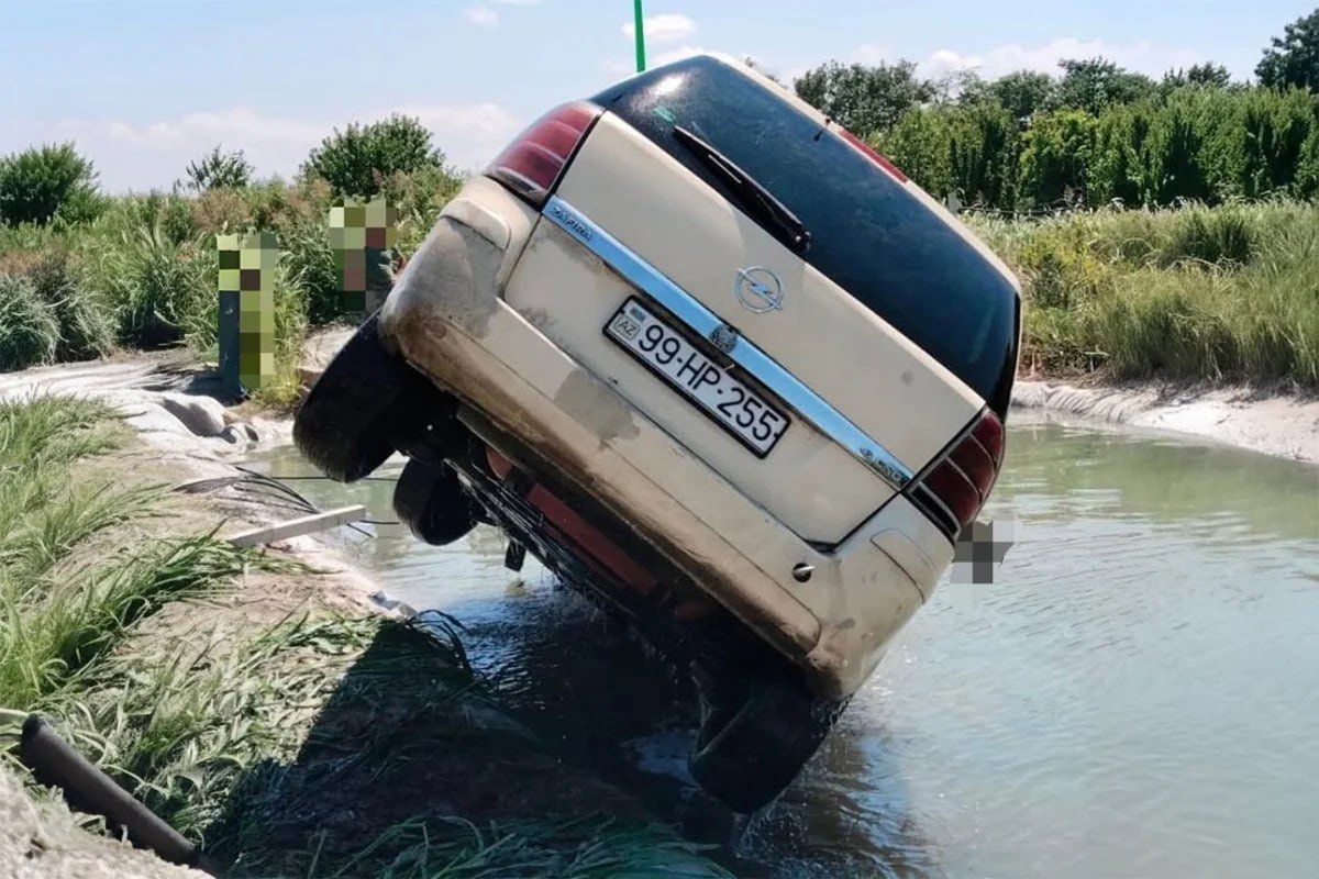 Xaçmazda avtomobil su hovuzuna düşdü: bir nəfər həyatını itirdi Xaçmazda avtomobil su hovuzuna düşdü: bir nəfər həyatını itirdi