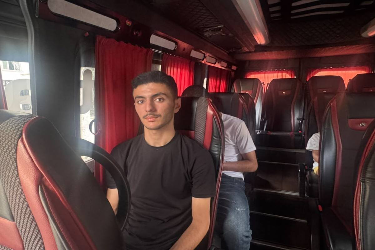 Cəbrayılın Şükürbəyli kəndinə növbəti köç karvanları yola salınıb Cəbrayılın Şükürbəyli kəndinə növbəti köç karvanları yola salınıb