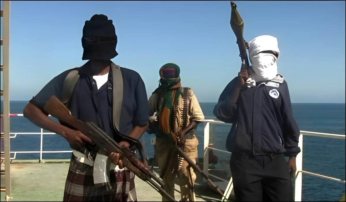 Somali sahillərində tanker dəniz quldurlarının hücumuna məruz qalıb Somali sahillərində tanker dəniz quldurlarının hücumuna məruz qalıb