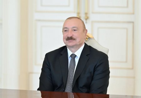 Prezident İlham Əliyev ABŞ senatoru Stiv Deynsi qəbul edib
