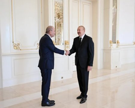 Prezident İlham Əliyev İordaniyanın xarici işlər nazirini qəbul edib