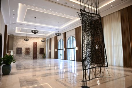 Prezident İlham Əliyev "Xankəndi" hotelinin açılışında iştirak edib Prezident İlham Əliyev "Xankəndi" hotelinin açılışında iştirak edib