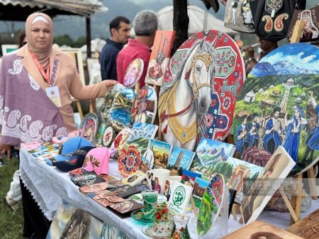 Göygöldə V Milli Yaylaq Festivalına start verildi Göygöldə V Milli Yaylaq Festivalına start verildi