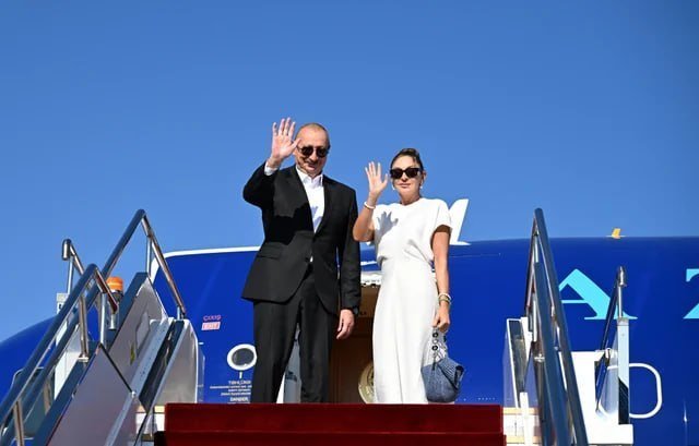 Prezident İlham Əliyevin Qırğızıstana dövlət səfəri başa çatıb Prezident İlham Əliyevin Qırğızıstana dövlət səfəri başa çatıb