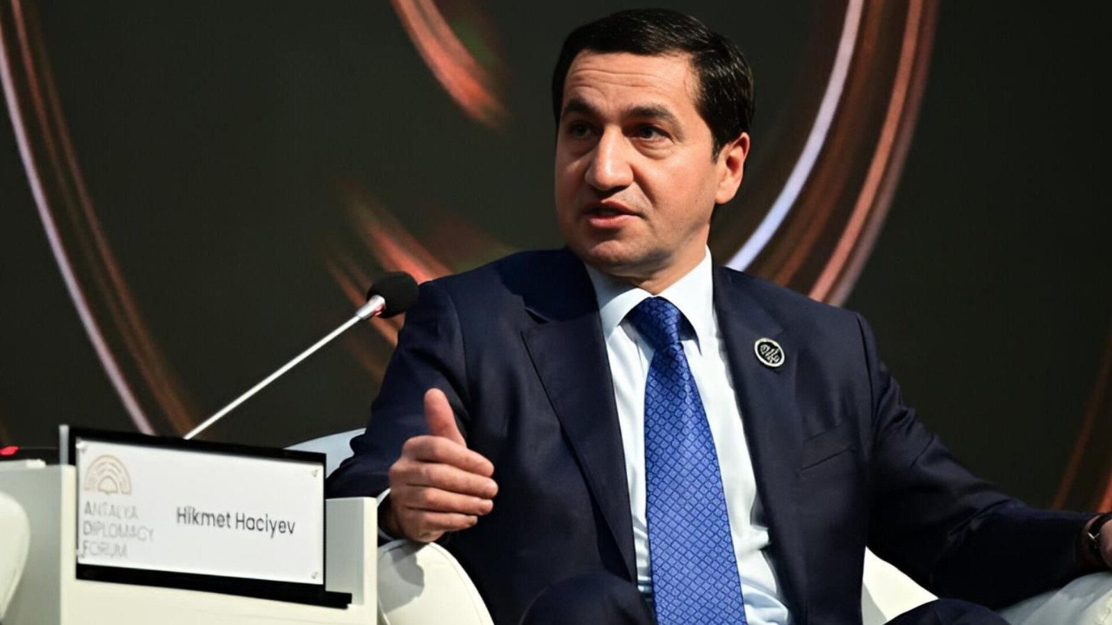 Hikmət Hacıyev: Ermənistan inkişafı üçün Azərbaycan və Türkiyə ilə münasibətlərin əhəmiyyətini anlayıb Hikmət Hacıyev: Ermənistan inkişafı üçün Azərbaycan və Türkiyə ilə münasibətlərin əhəmiyyətini anlayıb