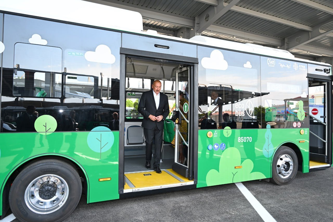 Naxçıvanda elektrik avtobusları istifadəyə veriləcək – dəmir yolu infrastrukturunda genişmiqyaslı işlər aparılır Naxçıvanda elektrik avtobusları istifadəyə veriləcək – dəmir yolu infrastrukturunda genişmiqyaslı işlər aparılır